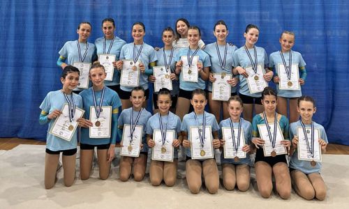 Γ.Α.Σ.Χολαργού: Ούτε 1 ούτε 2... 15 μετάλλια στο Πανελλήνιο Αεροβικής!