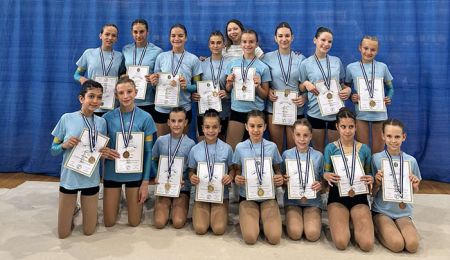 Γ.Α.Σ.Χολαργού: Ούτε 1 ούτε 2... 15 μετάλλια στο Πανελλήνιο Αεροβικής!