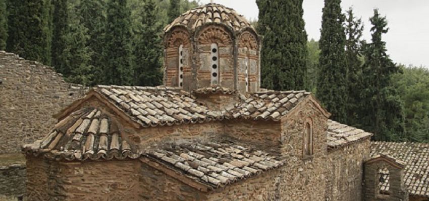Πανηγυρίζει η Μονή Αστερίου στον Υμηττό