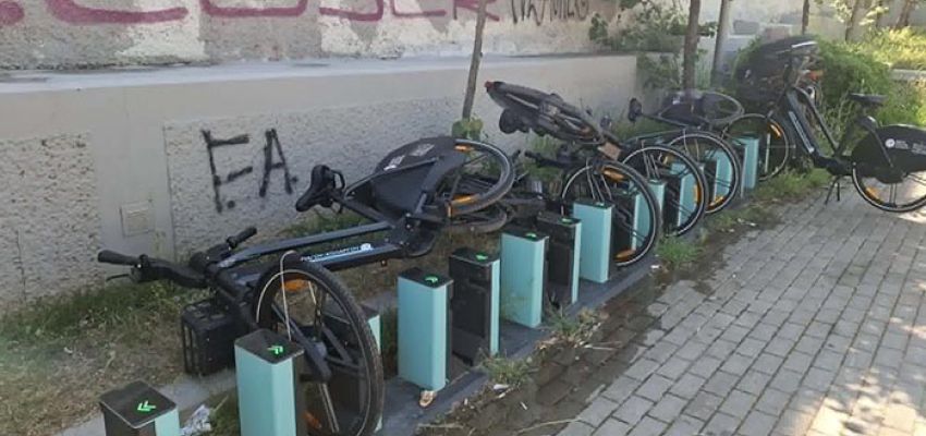 Τα ποδήλατα άργησαν 3 χρόνια, τα προβλήματα λειτουργίας μόνο λίγες μέρες