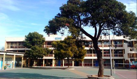 Πλημμύρισαν αίθουσες στο… «κουκλί» του Δημάρχου, 1ο Δημοτικό Χολαργού